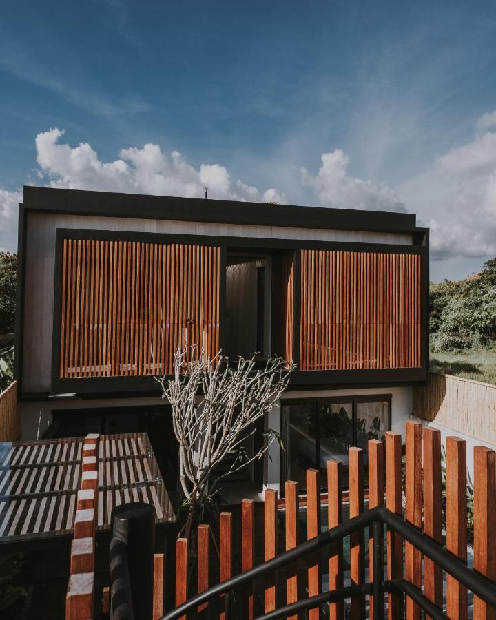 New 4 Bedroom 5 Min Walk To Berawa Beach Enclosed Livng Canggu  Bagian luar foto