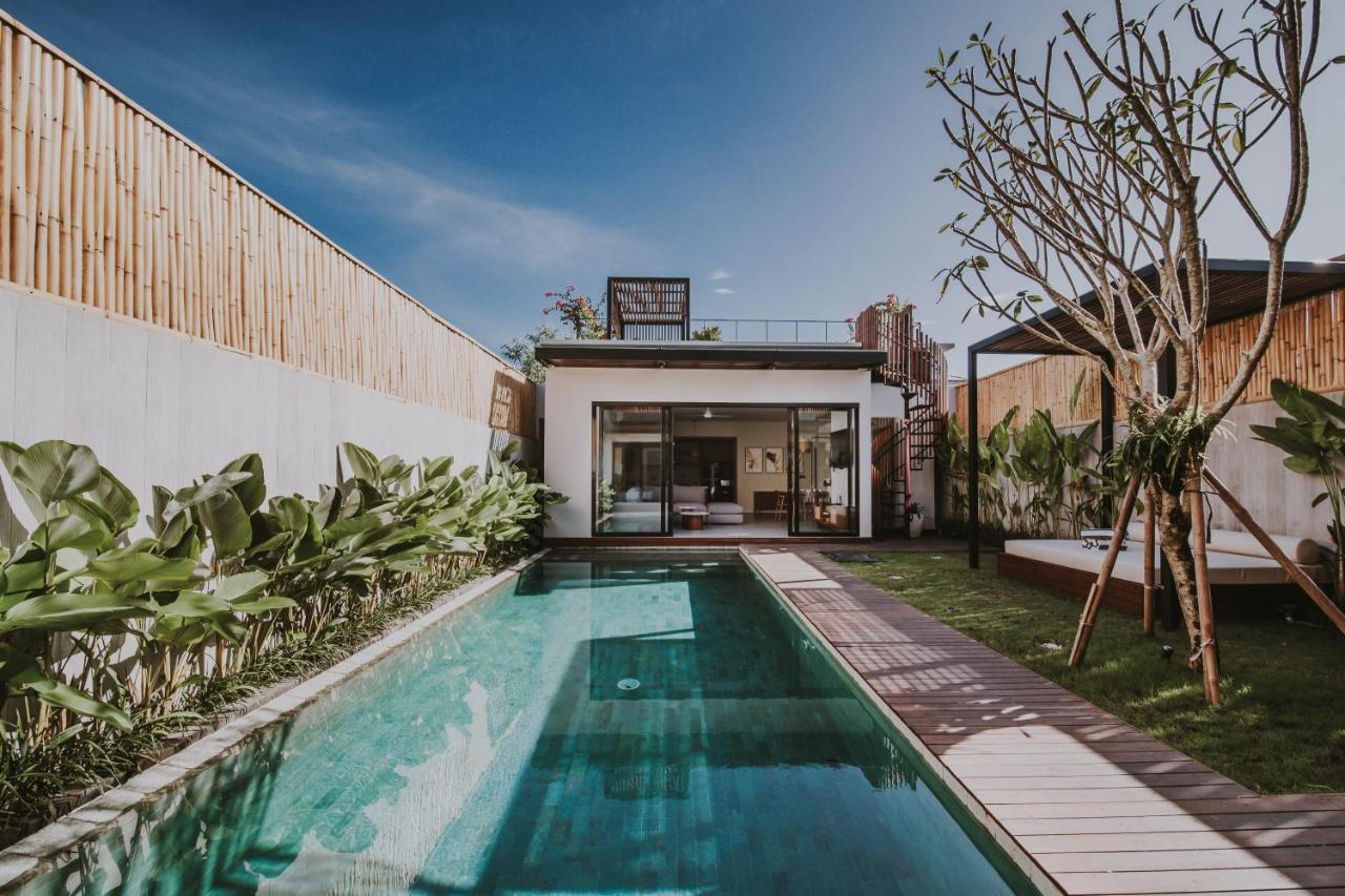 New 4 Bedroom 5 Min Walk To Berawa Beach Enclosed Livng Canggu  Bagian luar foto