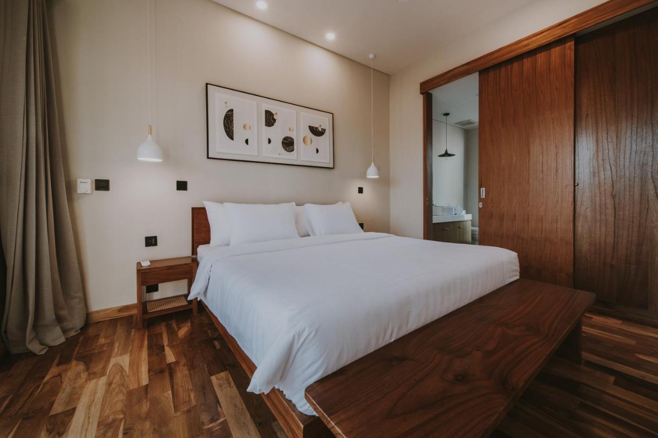 New 4 Bedroom 5 Min Walk To Berawa Beach Enclosed Livng Canggu  Bagian luar foto