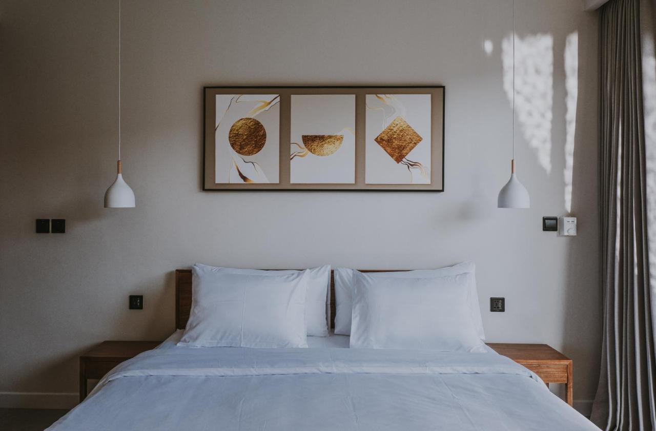 New 4 Bedroom 5 Min Walk To Berawa Beach Enclosed Livng Canggu  Bagian luar foto