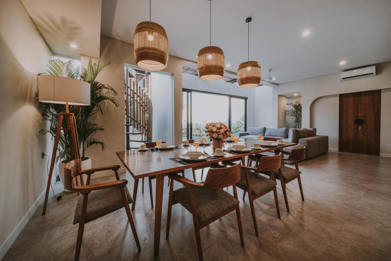 New 4 Bedroom 5 Min Walk To Berawa Beach Enclosed Livng Canggu  Bagian luar foto