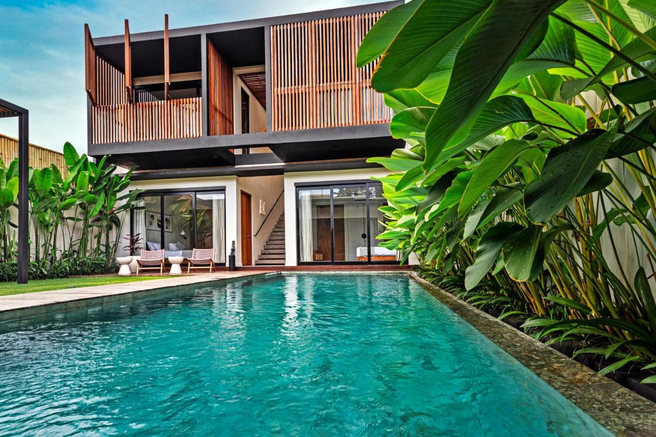 New 4 Bedroom 5 Min Walk To Berawa Beach Enclosed Livng Canggu  Bagian luar foto