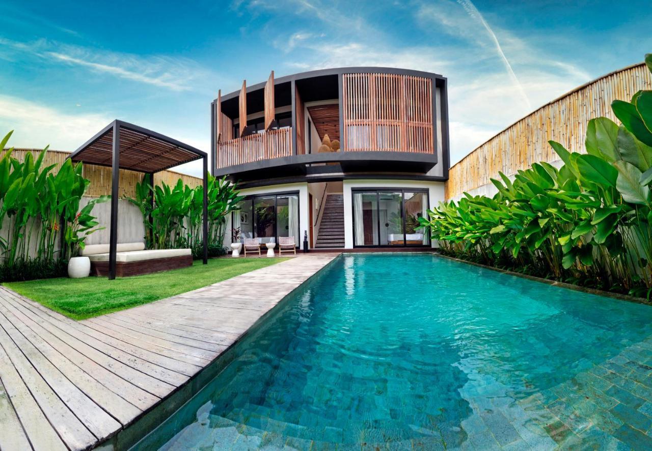 New 4 Bedroom 5 Min Walk To Berawa Beach Enclosed Livng Canggu  Bagian luar foto