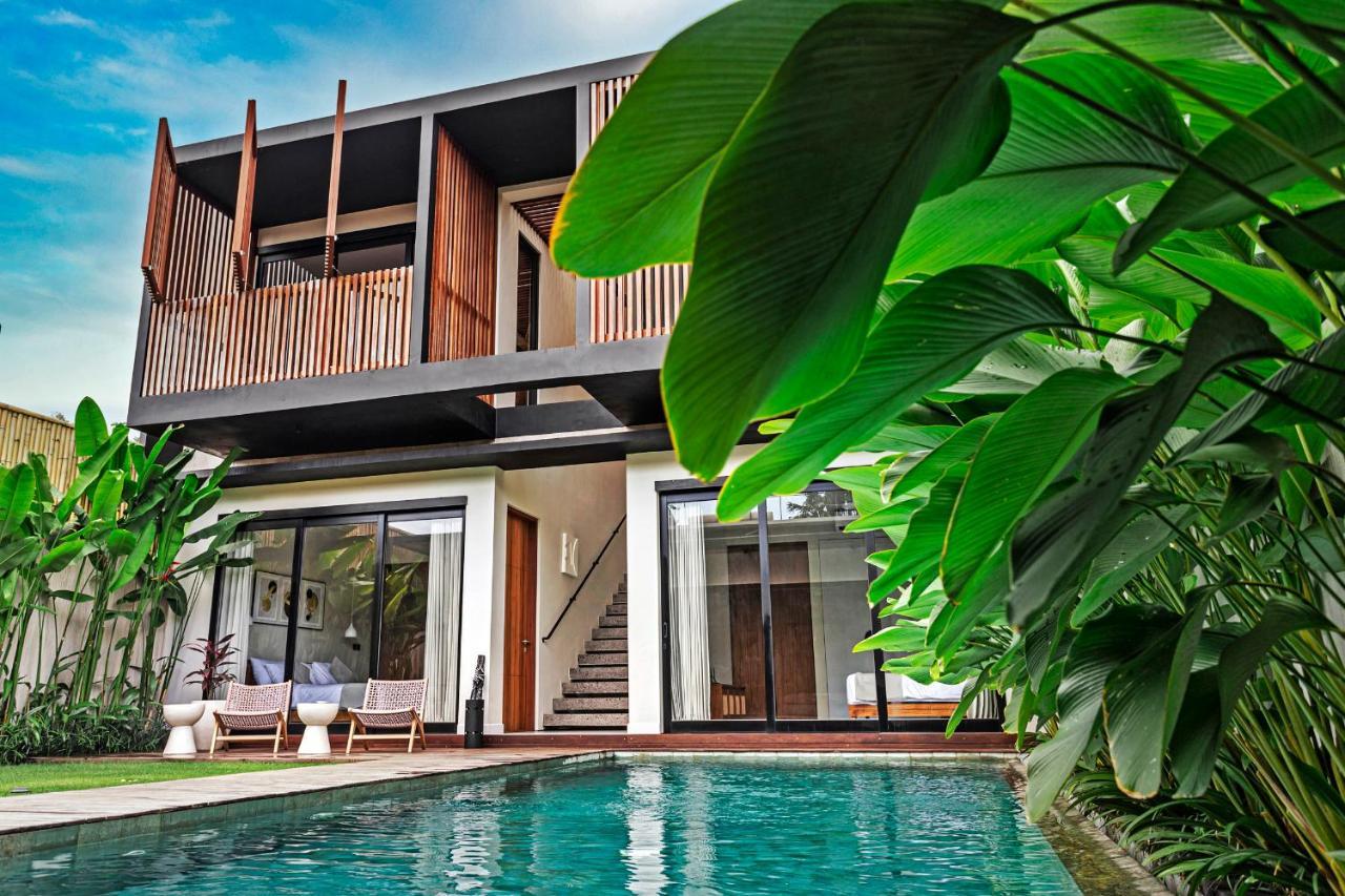 New 4 Bedroom 5 Min Walk To Berawa Beach Enclosed Livng Canggu  Bagian luar foto