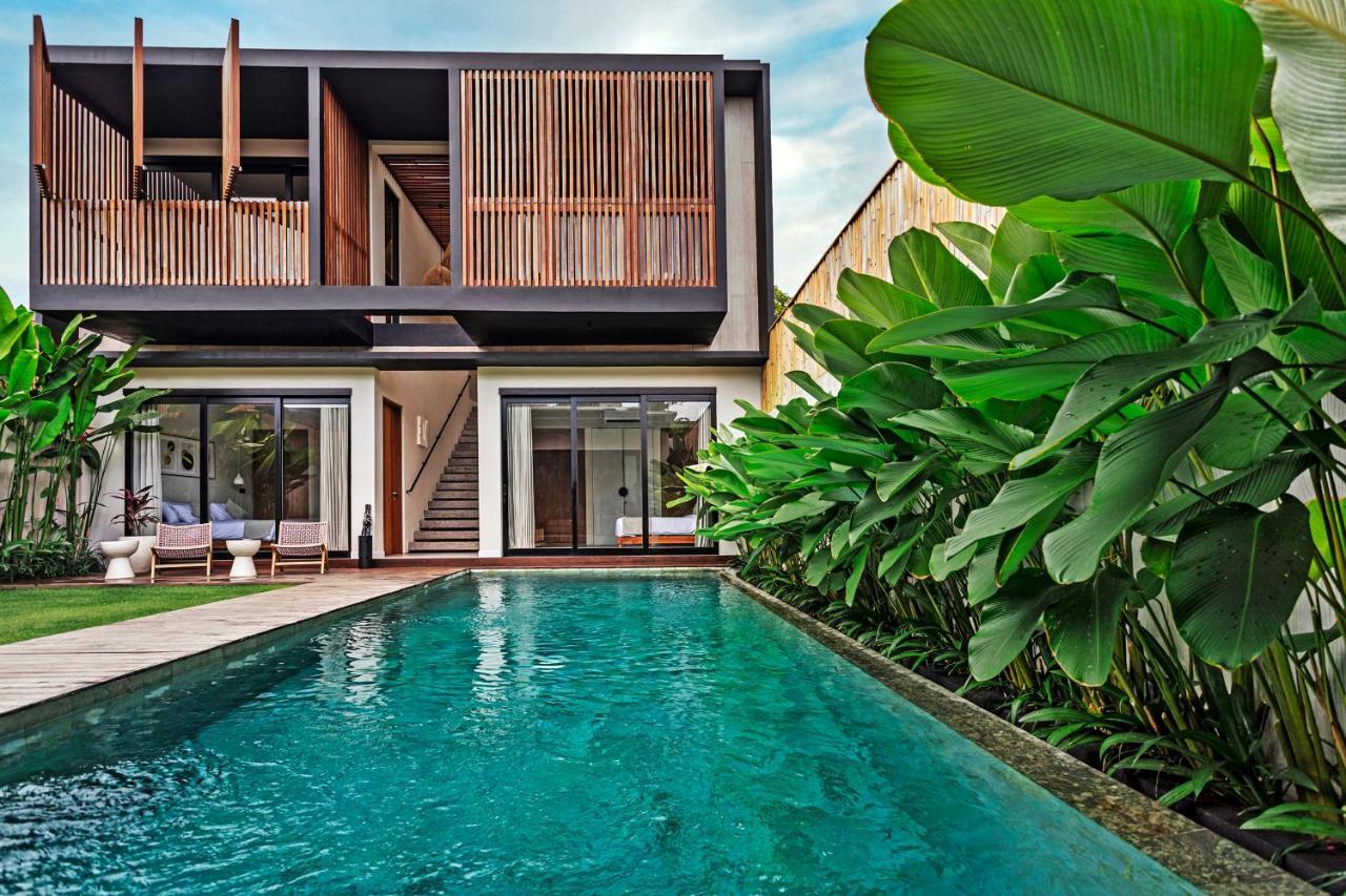 New 4 Bedroom 5 Min Walk To Berawa Beach Enclosed Livng Canggu  Bagian luar foto